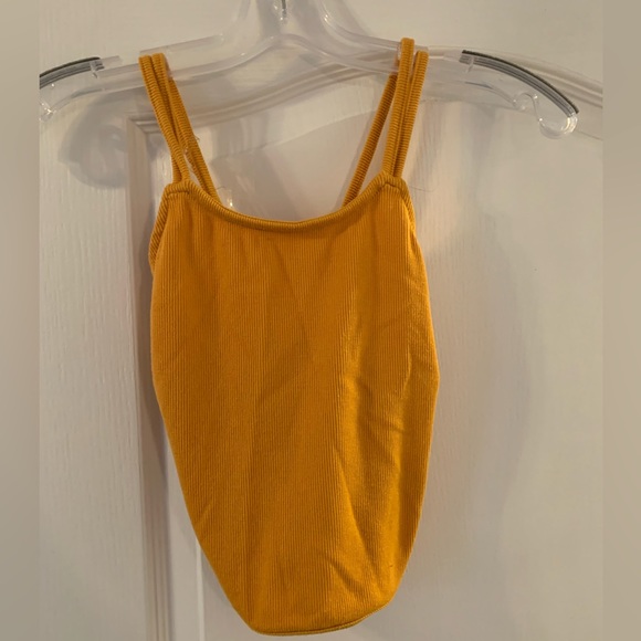 Open back Mustard yellow crop top - Picture 1 of 6